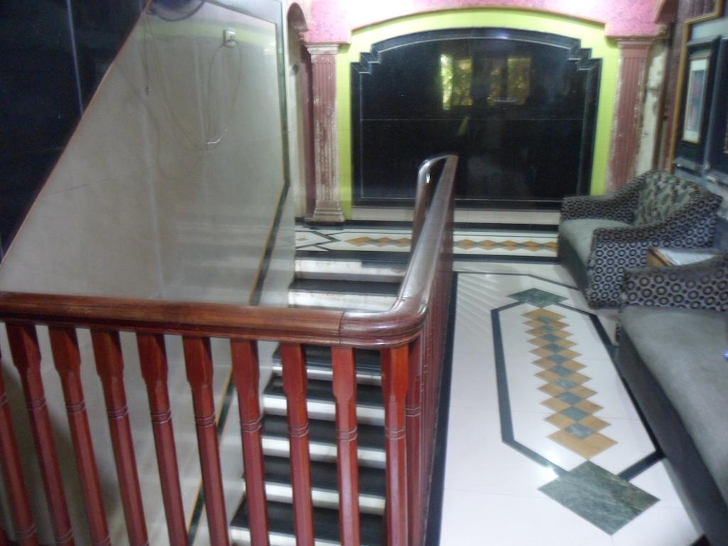 Hotel Happyland Bombay Exterior foto