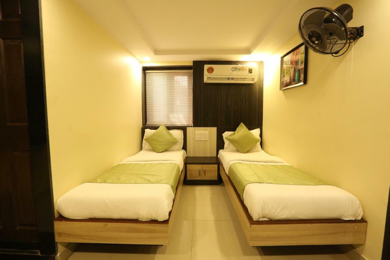Hotel Happyland Bombay Exterior foto