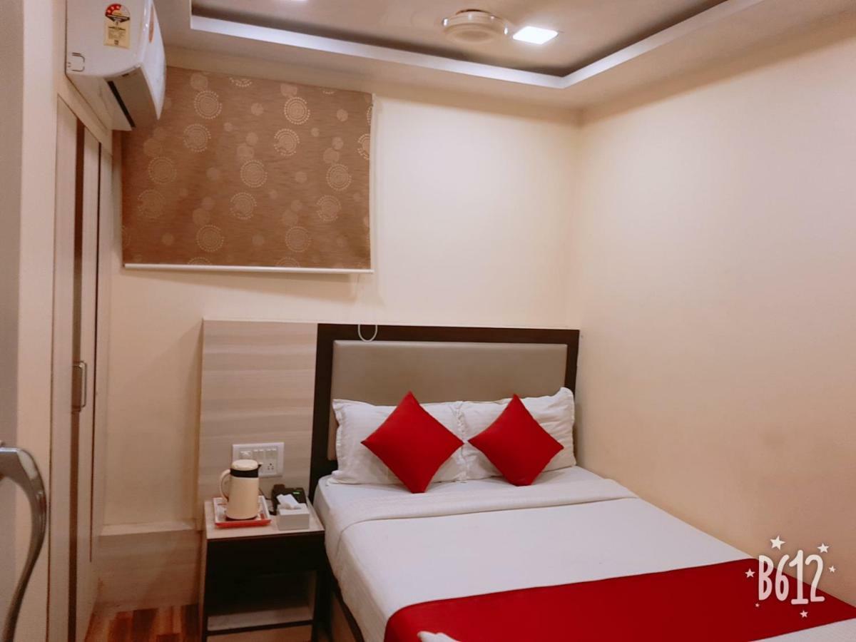 Hotel Happyland Bombay Exterior foto