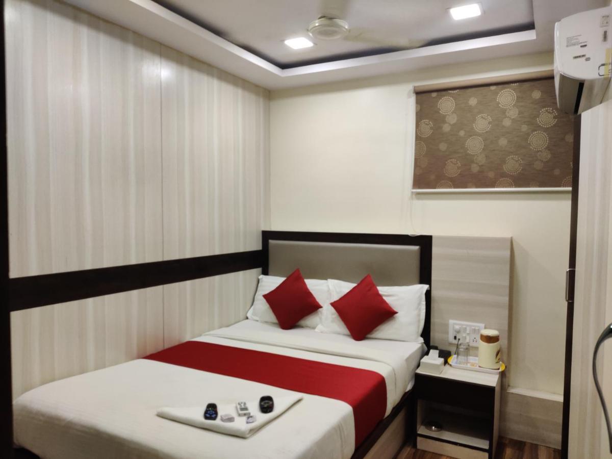 Hotel Happyland Bombay Exterior foto