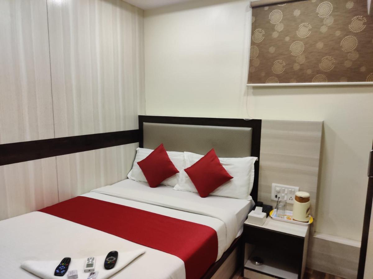 Hotel Happyland Bombay Exterior foto