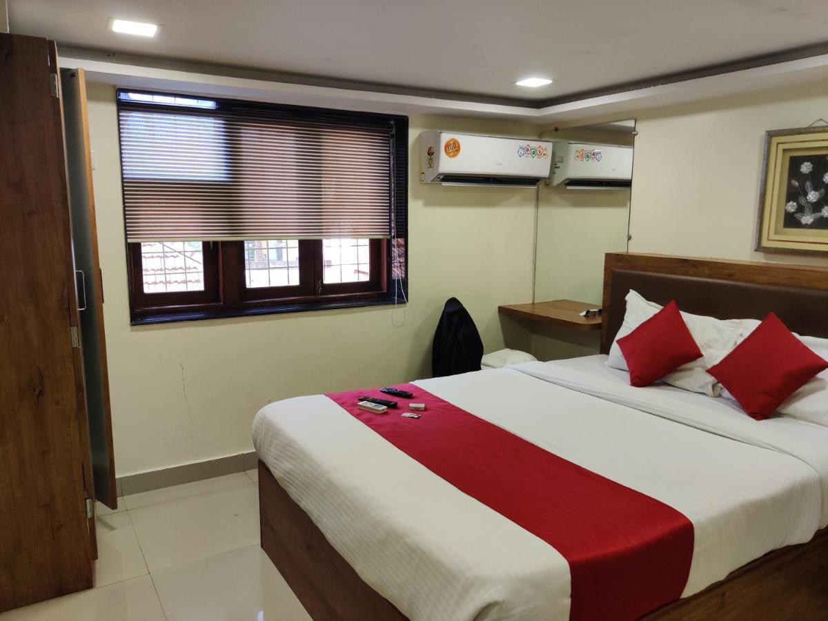 Hotel Happyland Bombay Exterior foto