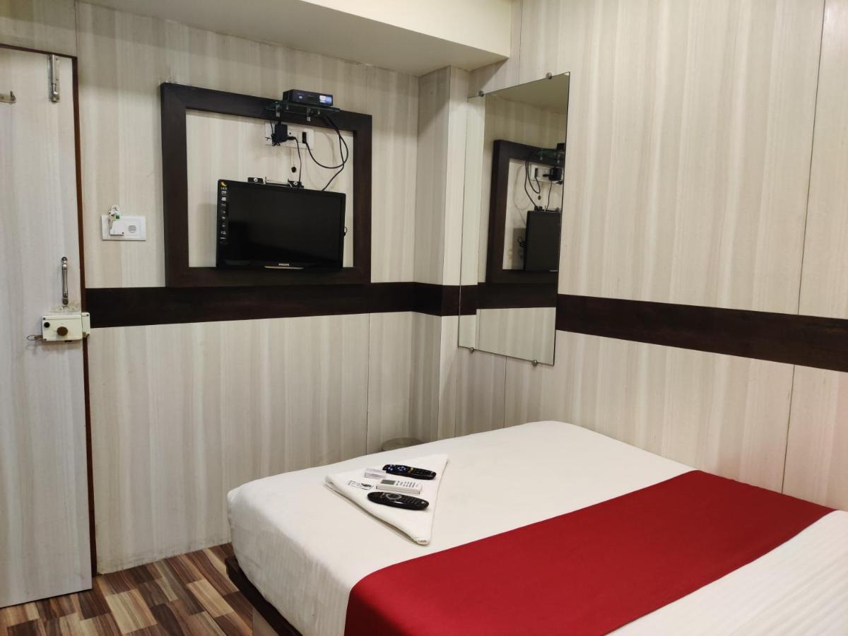 Hotel Happyland Bombay Exterior foto