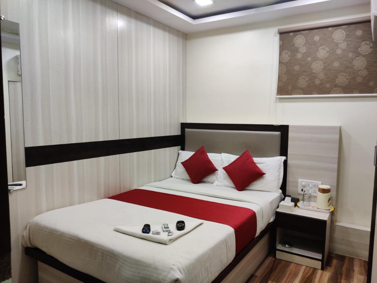Hotel Happyland Bombay Exterior foto